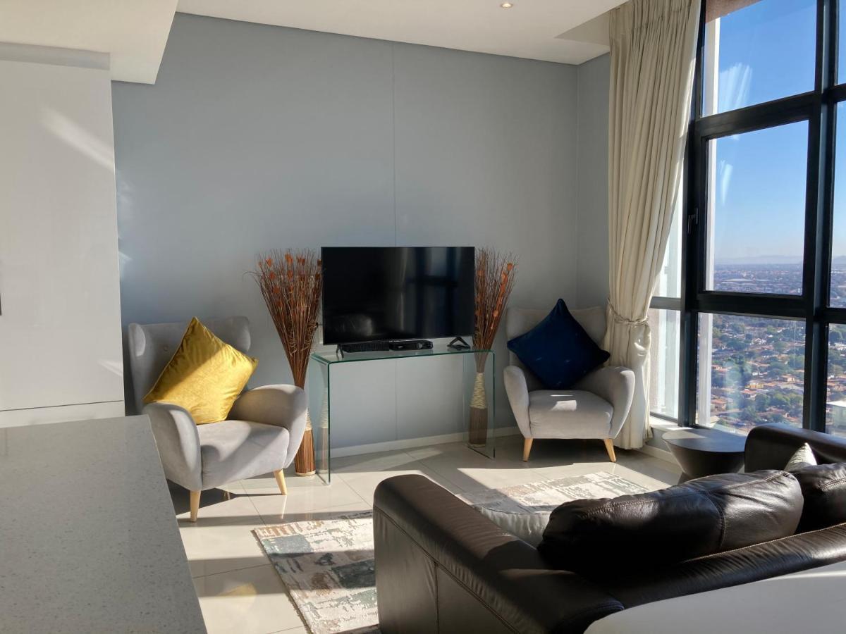גאבורון Urban Awe Apartment-Itowers 23Rd Floor מראה חיצוני תמונה
