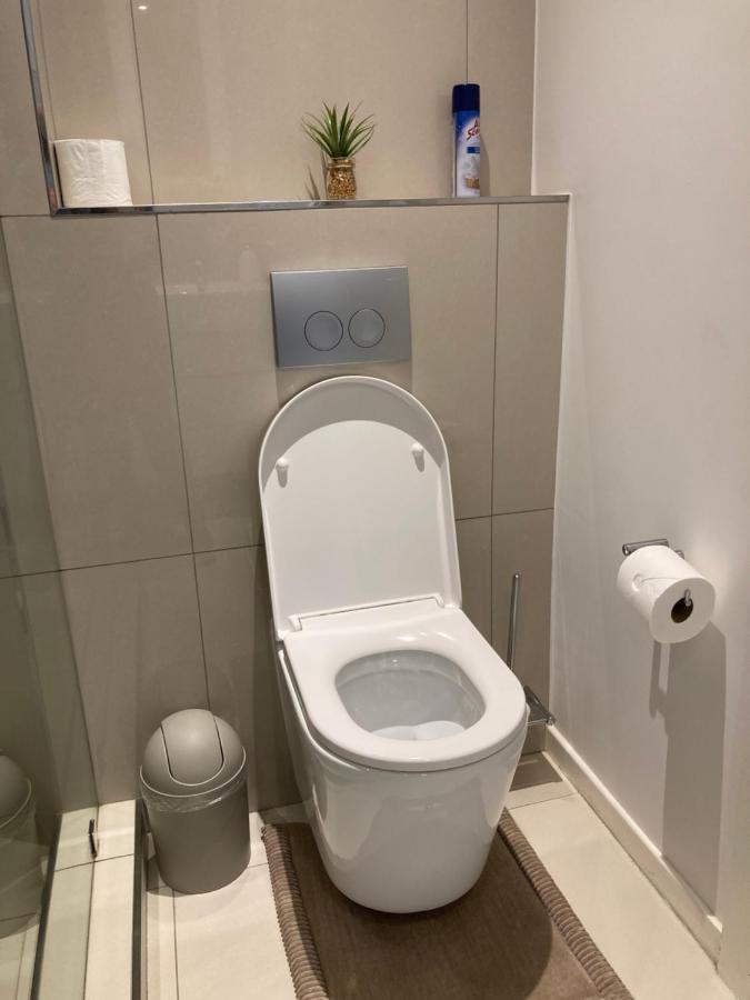 גאבורון Urban Awe Apartment-Itowers 23Rd Floor מראה חיצוני תמונה