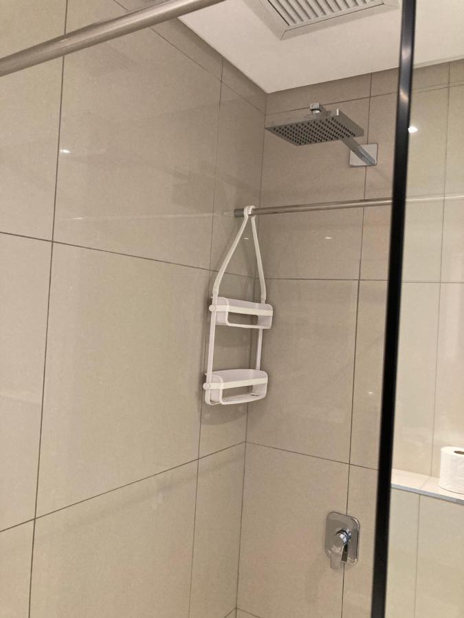 גאבורון Urban Awe Apartment-Itowers 23Rd Floor מראה חיצוני תמונה